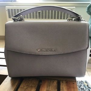 Beautiful leather Michael Kors satchel/crossbody